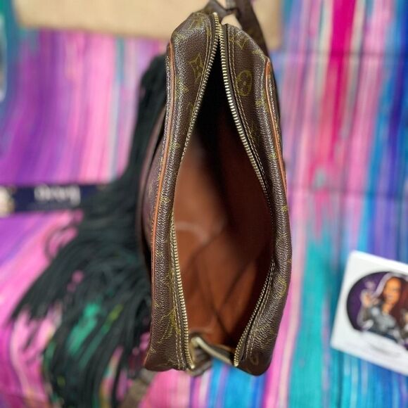 🔷️Louis Vuitton Vintage Boho Bag w/ Fringe - Picture 7 of 12